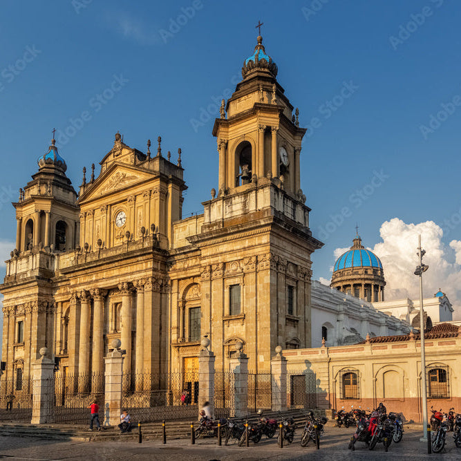 #26453 Guatemala: Where Mayan Tradition meets Modern Life*