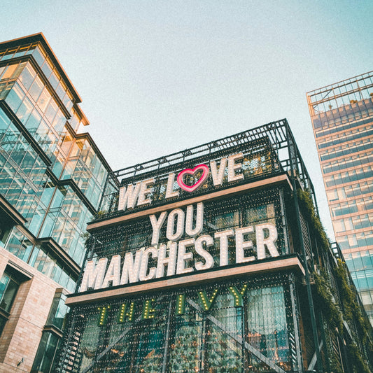 Tamworth, Australia to Greater Manchester, UK - #26234